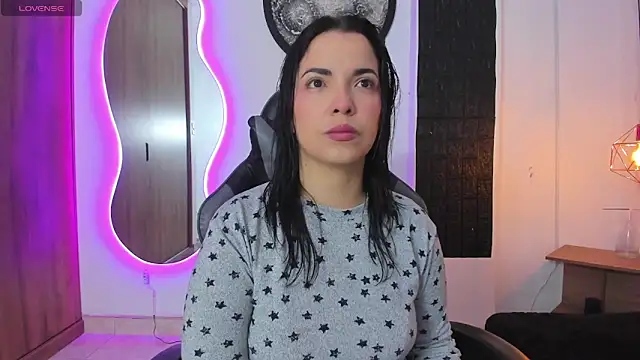 Snapshot of tatiana_sc chatting on 09.19.25 tatiana sc online show from 09.19.25