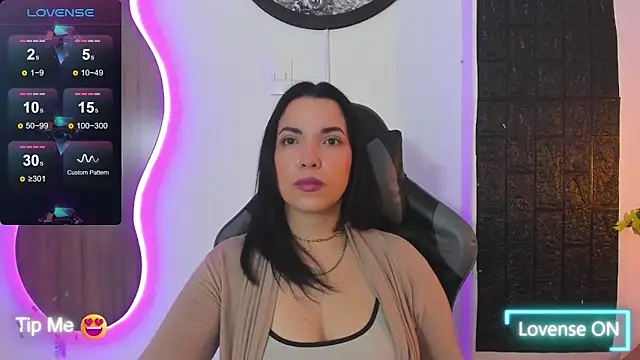 Snapshot of tatiana_sc chatting on 09.26.25 tatiana sc online show from 09.26.25