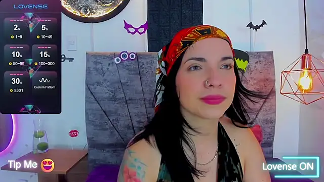 Snapshot of tatiana_sc chatting on 10.09.25 tatiana sc online show from 10.09.25