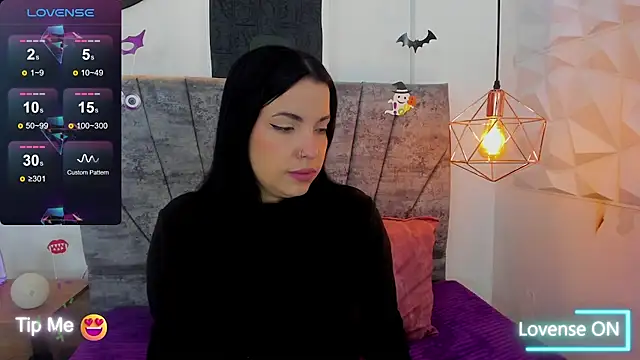 Snapshot of tatiana_sc chatting on 10.11.25 tatiana sc online show from 10.11.25