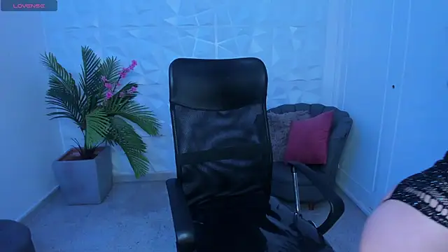 Danielacossio online show from 03.22.25