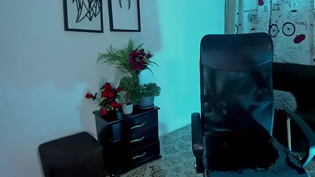 Danielacossio online show from 09.11.25