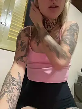 hotskinny1 online show from 12.11.24