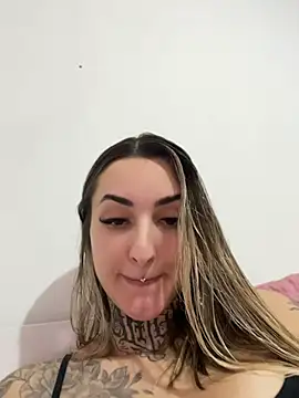 hotskinny1 online show from 05.02.26