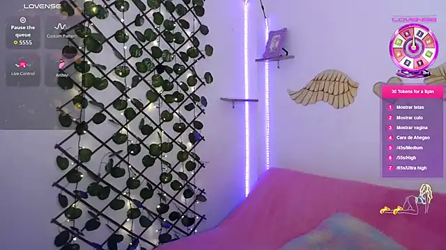 EmberEyes 999 online show from 09.16.25