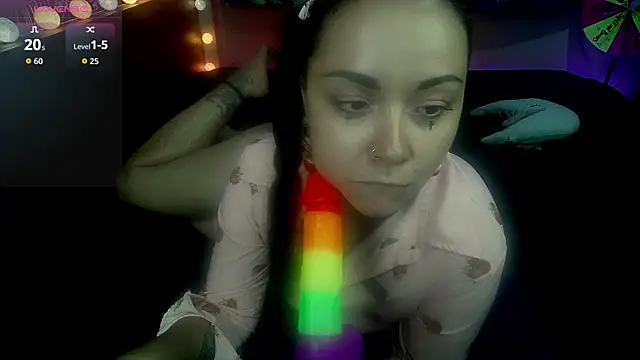 kellycakemeow online show from 11.11.25