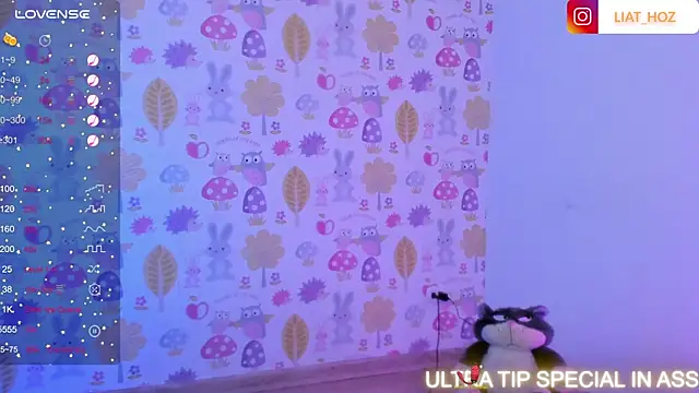 Snapshot of Sexy_adara_1b chatting on 11.25.25 Sexy adara 1b online show from 11.25.25