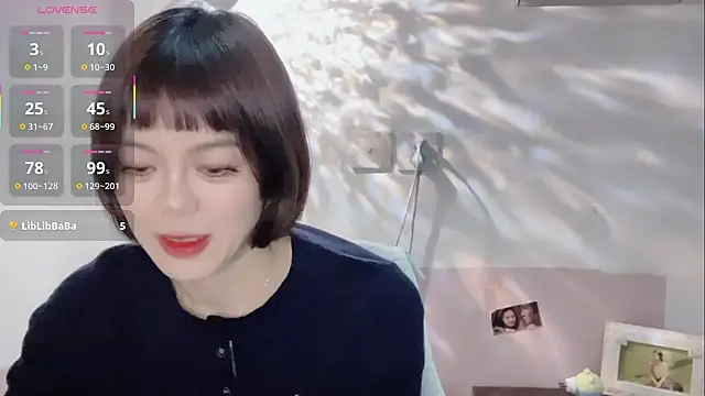 Linda-LL online show from 10.31.25