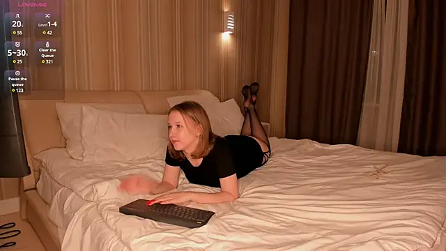 ms evasweet online show from 12.16.24