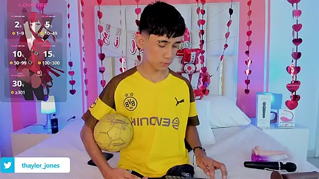 Thayler jones online show from 02.13.25