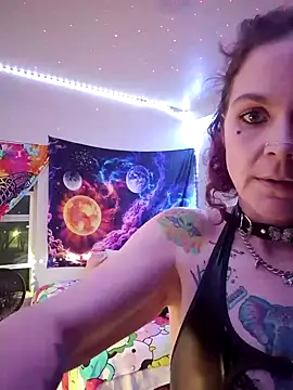 thatonespicychick online show from 01.04.25