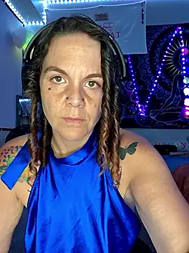 thatonespicychick online show from 11.17.25