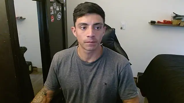 Snapshot of kv___xxx_ chatting on 05.27.26 kv xxx online show from 05.27.26