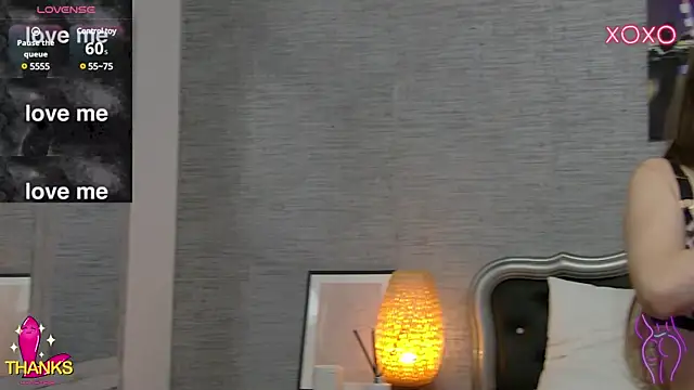 Snapshot of AdissonLane chatting on 03.09.25 AdissonLane online show from 03.09.25