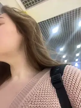 Topvi  online show from 12.23.24