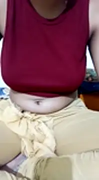 Snapshot of Ammualagitamil chatting on 01.10.25 Ammualagitamil online show from 01.10.25