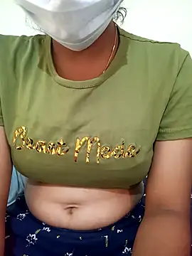 Snapshot of Ammualagitamil chatting on 03.05.25 Ammualagitamil online show from 03.05.25