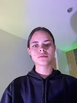 HannaRhodes online show from 10.16.25