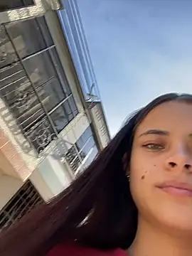 HannaRhodes online show from 10.19.25