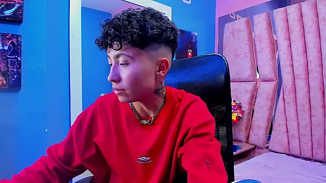 Im Mathias online show from 12.05.25