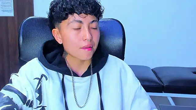 Im Mathias online show from 02.27.26