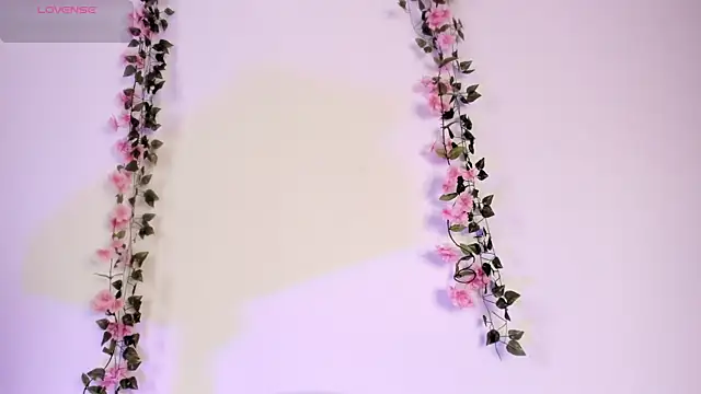 Luna-Chann online show from 06.24.26
