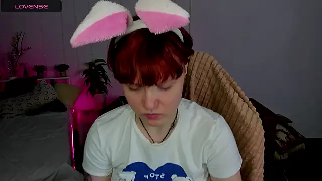 DreamyLuna online show from 03.19.25