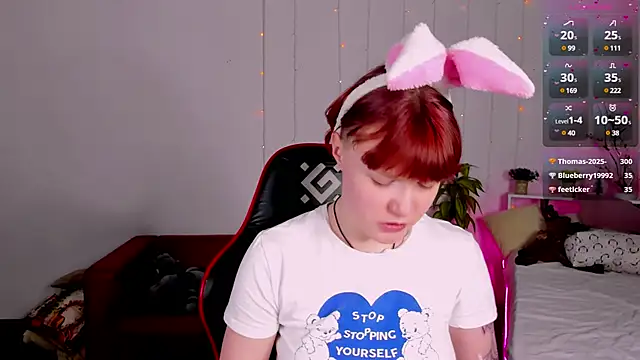 DreamyLuna online show from 03.20.25