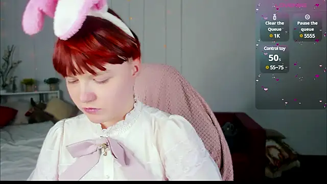 DreamyLuna online show from 03.22.25