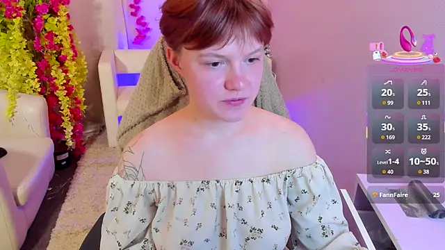 DreamyLuna online show from 09.11.25