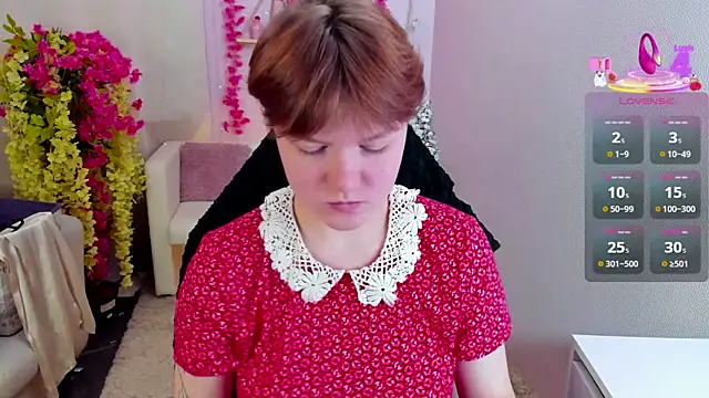 DreamyLuna online show from 09.25.25