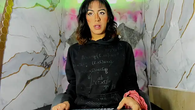 Isabella stanford2 online show from 12.05.25