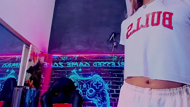 Isabella stanford2 online show from 02.21.26