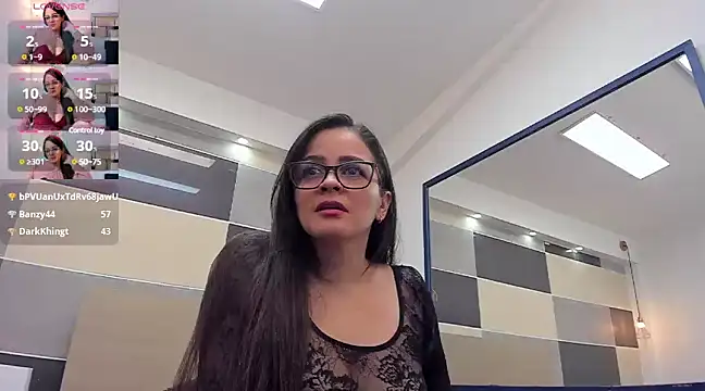 Snapshot of Zara_Jackson chatting on 03.10.25 Zara Jackson online show from 03.10.25