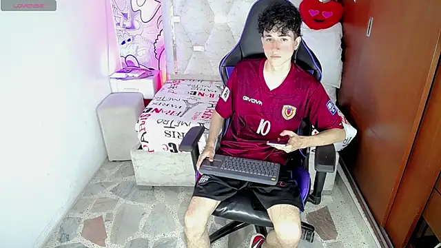 johnny cagee online show from 03.15.26