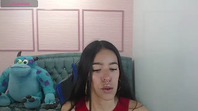 stephania t online show from 02.03.25