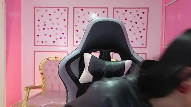 stephania t online show from 09.30.25