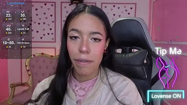 stephania t online show from 11.19.25