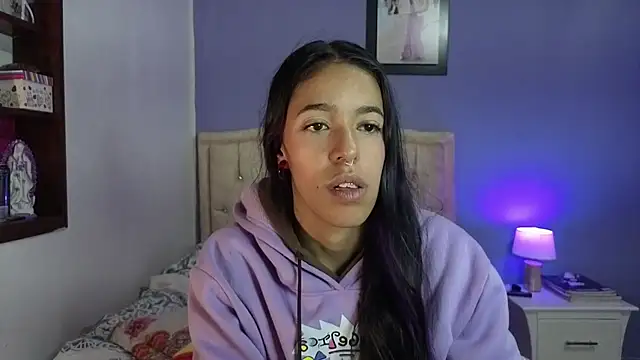 stephania t online show from 04.24.26