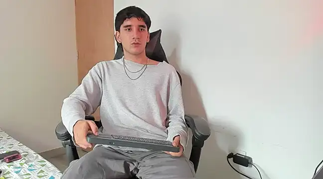 leo030809 online show from 03.14.25