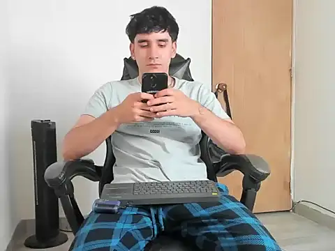 leo030809 online show from 05.07.26