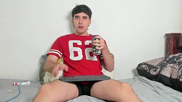 leo030809 online show from 06.18.26