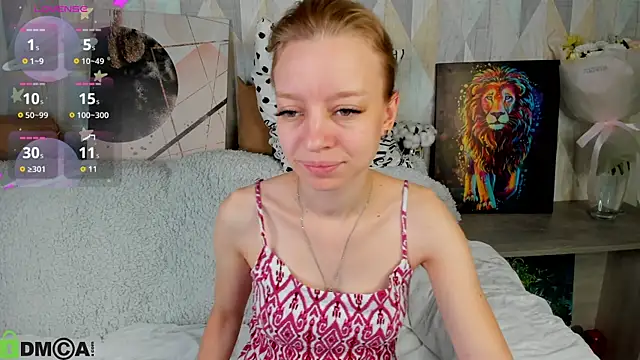 Snapshot of Michelle_Blond chatting on 09.23.25 Michelle Blond online show from 09.23.25