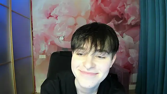 EmiliaYours online show from 12.09.24