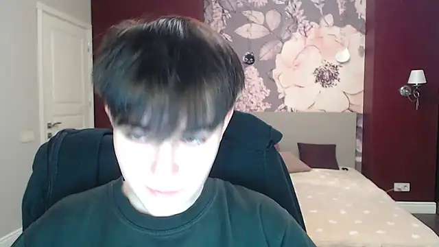 EmiliaYours online show from 12.24.24