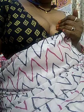 Snapshot of sweety_telugupilla chatting on 12.16.25 sweety telugupilla online show from 12.16.25