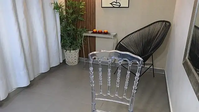 Sharlotte Milk online show from 11.22.25