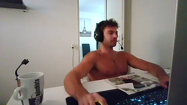 Snapshot of alpha-hunk chatting on 06.21.26 alpha-hunk online show from 06.21.26