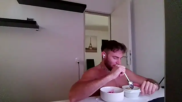 Snapshot of alpha-hunk chatting on 07.13.26 alpha-hunk online show from 07.13.26