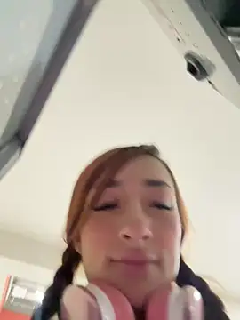 ariiel  online show from 02.22.25